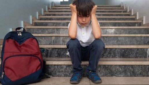ギフテッドの子どもと不登校|学校が合わない6つの理由【専門家監修】